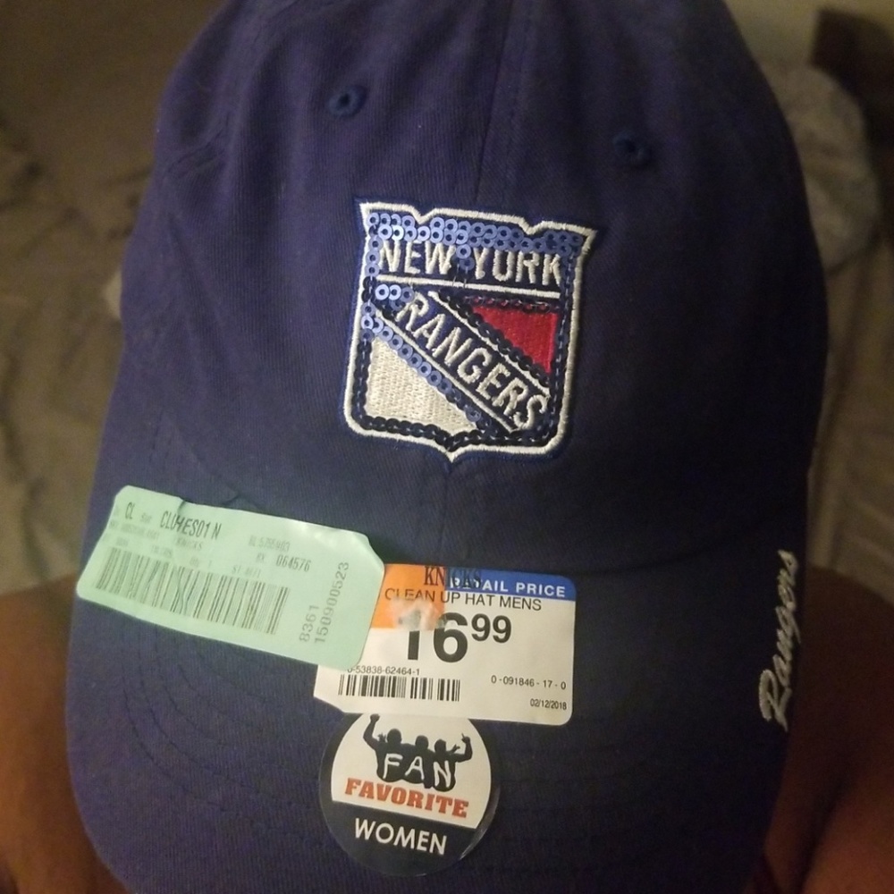 New York Rangers Hat - Picture 2 of 2